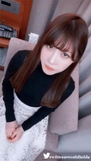 【AI高清2K修复】V888AV【胖哥探花】，绝世粉嫩一线天，极品美乳18岁小萝莉，胖子爱不释手，插几下就要舔逼，享受青春胴体爽翻